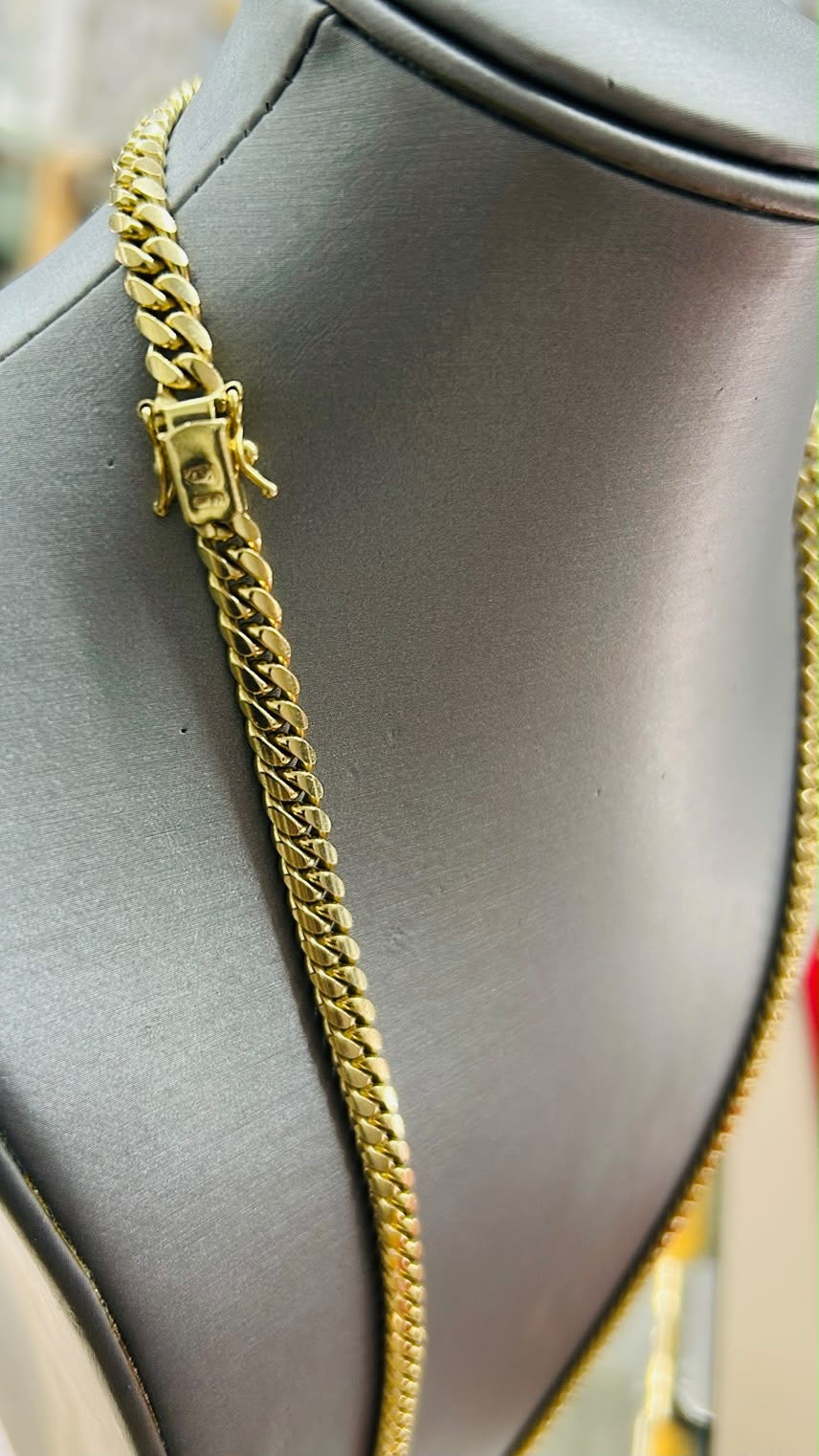 14KT approx. 6mm Cuban Chain 64.7g