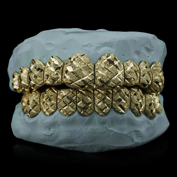 SOLID GOLD DIAMOND CUT WITH DIAMOND DUST GRILLZ BOTTOM 4