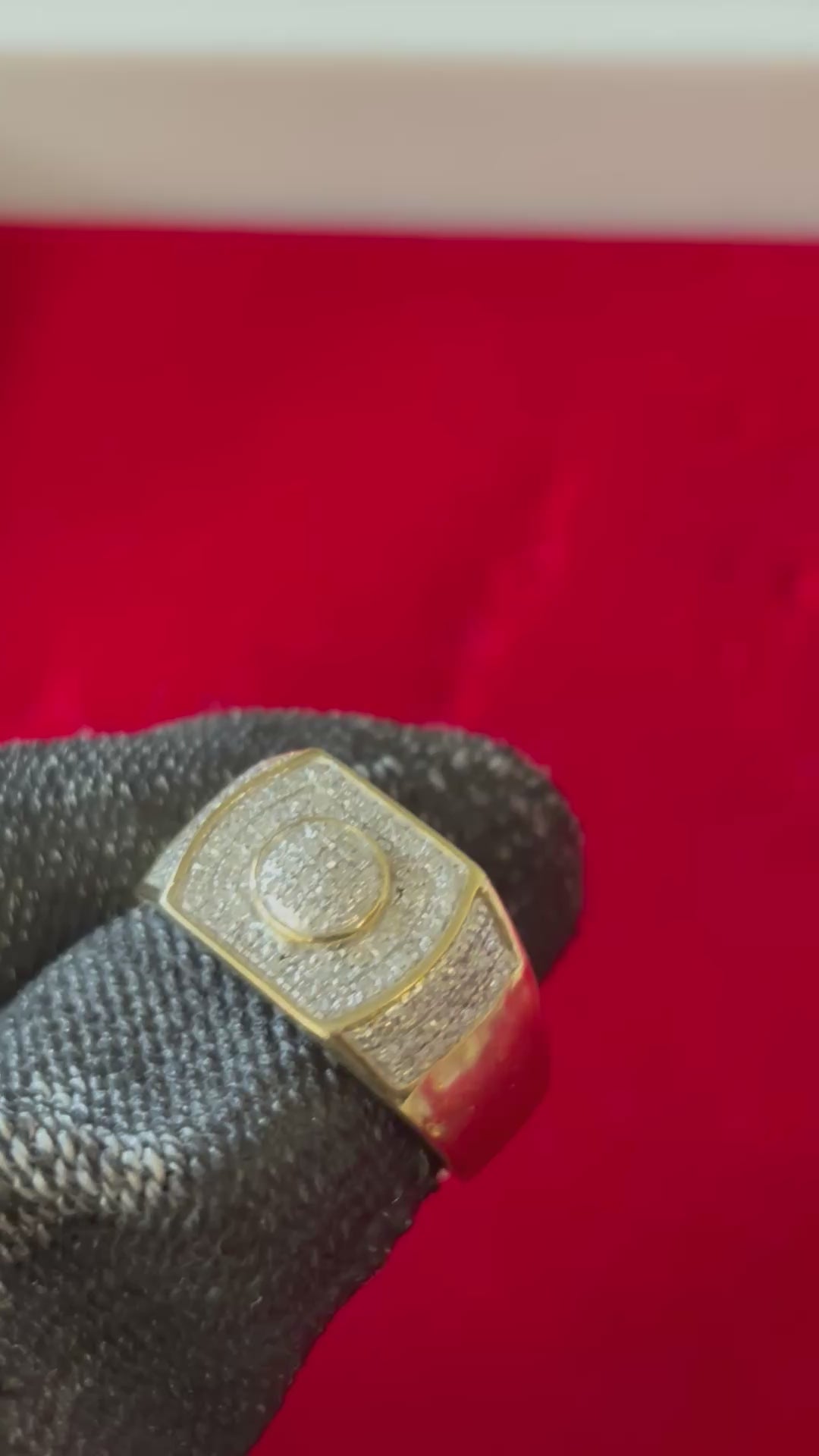 10KT Gold and Diamond Ring 0.36 CTW