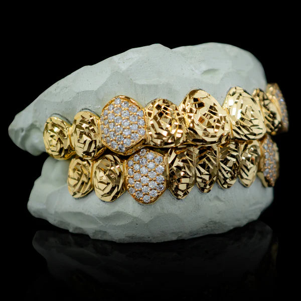 ROSE CUTS WITH ICED FANGS GRILLZ